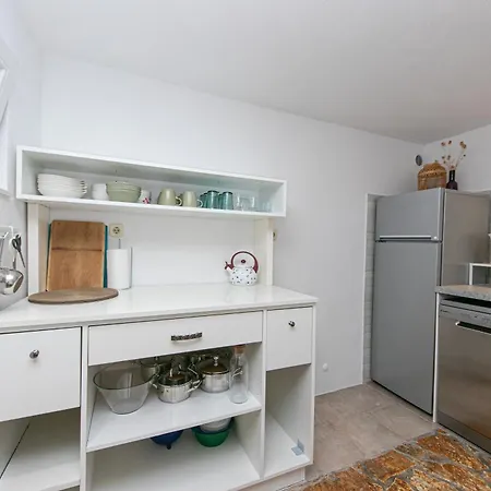 By The Sea Pisak, Omis - 1008 Apartment Mimice