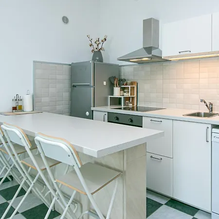 Apartment By The Sea Pisak, Omis - 1008 *